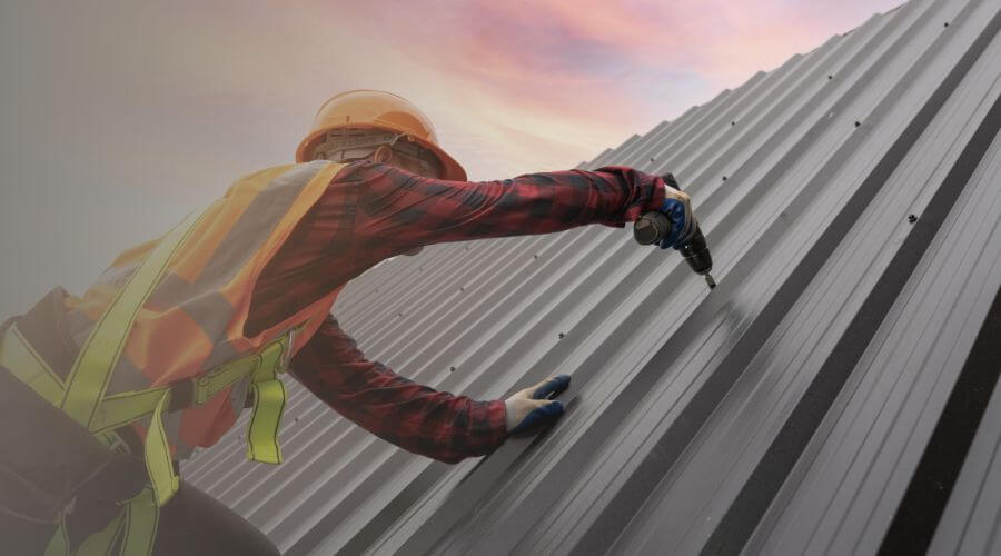 Professional residential roofers in Fountaintown, IN